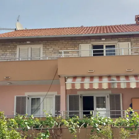 Bilaver Apartamento Zadar